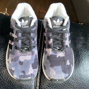 Adidas Torsion Sneakers Toddler Boys Sz 9K Shoes